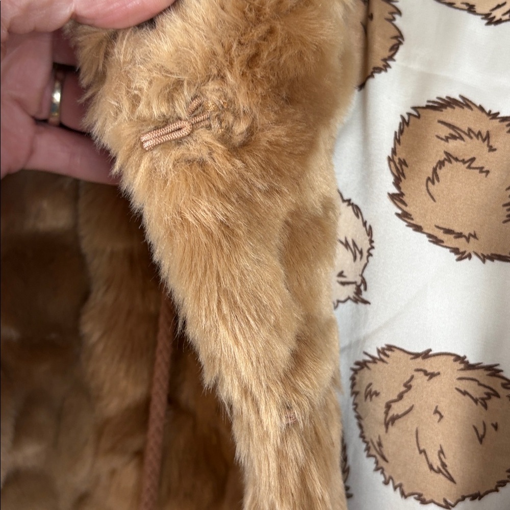 Star Trek Tribble Faux Fur Pom Pom Coat By Her Universe Size Large - Picture 14 of 15